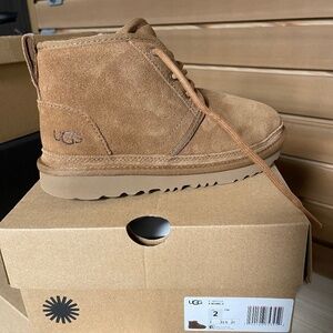 Girls Ugg short boots size 2